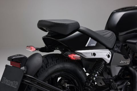 Leoncino BOBBER 400 E5+ 11