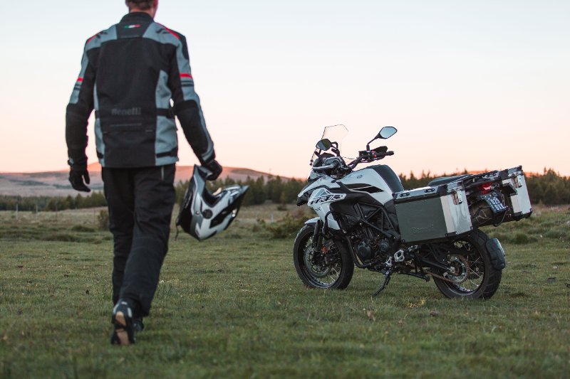 Moto 502 clearance x