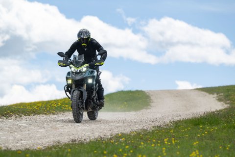 TRK 902 XPLORER 2