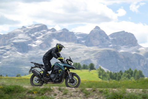 TRK 902 XPLORER 6