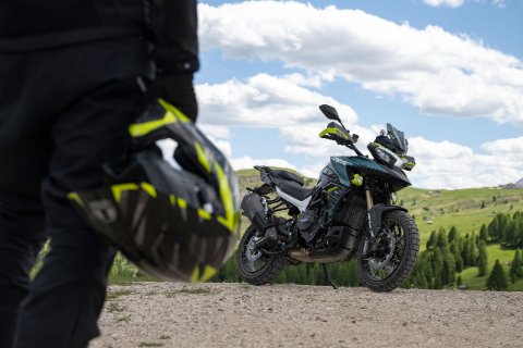 TRK 902 XPLORER 38