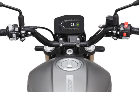 Offre Leoncino 800 4